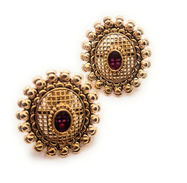 Gold_And_Ruby_Alloy_And_Gold_Plated_And_Artificial_Stones_Premium_Stud_Earrings_For_Women