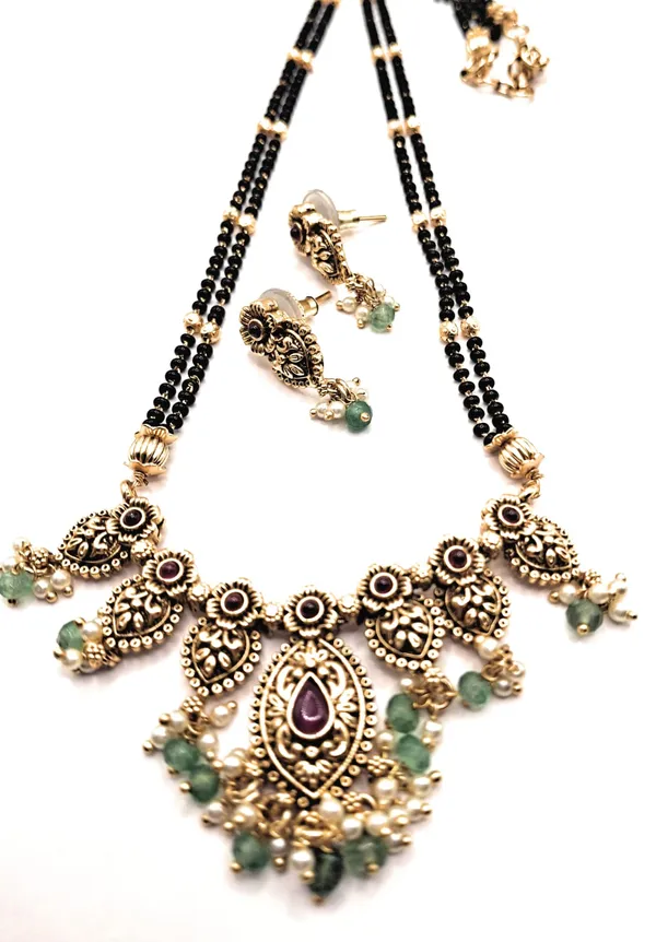Gold_And_Red_And_Green_Alloy_And_Gold_Plated_And_Artificial_Stones_And_Black_Beads_Premium_Mangalsutra_For_Women