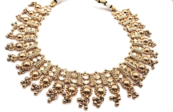Gold_Alloy_And_Gold_Plated_Premium_Necklace_Set_For_Women