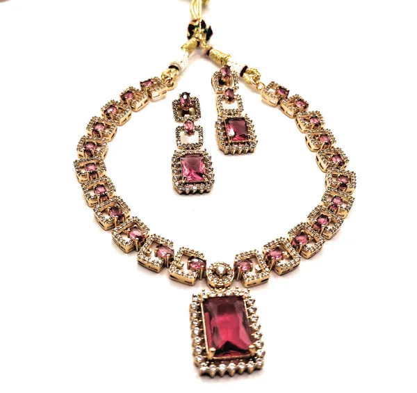 Red_And_Green_And_White_Alloy_And_Gold_Plated_And_Artificial_Stones_Premium_Jewellery_Set_For_Women