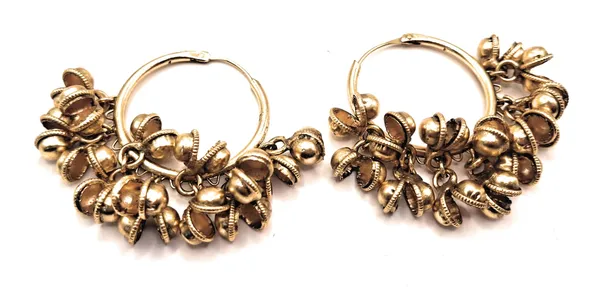 Gold_Alloy_And_Gold_Plated_Premium_Ring_For_Women