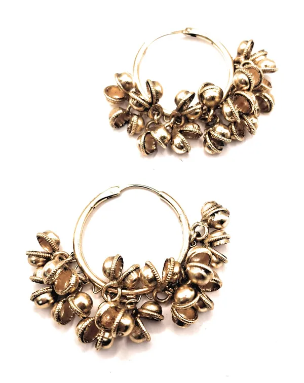 Gold_Alloy_And_Gold_Plated_Premium_Ring_For_Women