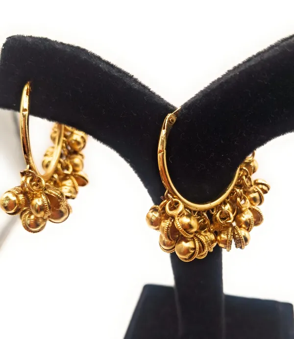 Gold_Alloy_And_Gold_Plated_Premium_Ring_For_Women