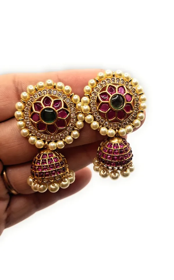 Gold_Polished_Alloy_And_Gold_Plated_And_Pearl_Premium_Jhumka_Earrings_For_Women