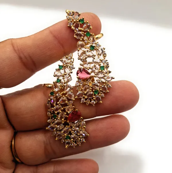 White_And_Red_And_Green_Alloy_Premium_Ear_Cuff_For_Women