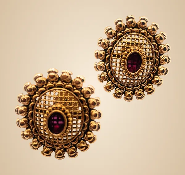 Gold_And_Ruby_Alloy_And_Gold_Plated_And_Artificial_Stones_Premium_Stud_Earrings_For_Women
