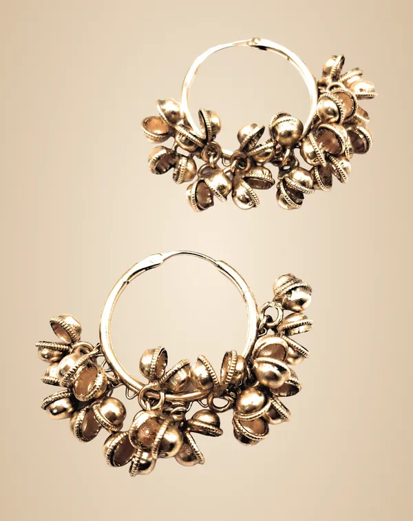 Gold_Alloy_And_Gold_Plated_Premium_Ring_For_Women