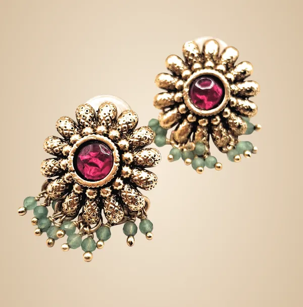 Red_And_Green_And_Gold_Alloy_And_Gold_Plated_Premium_Stud_Earrings_For_Women
