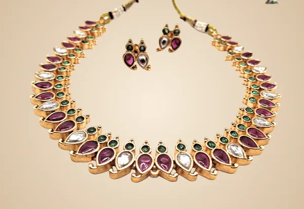 Red_Alloy_And_Gold_Plated_Premium_Jewellery_Set_For_Women
