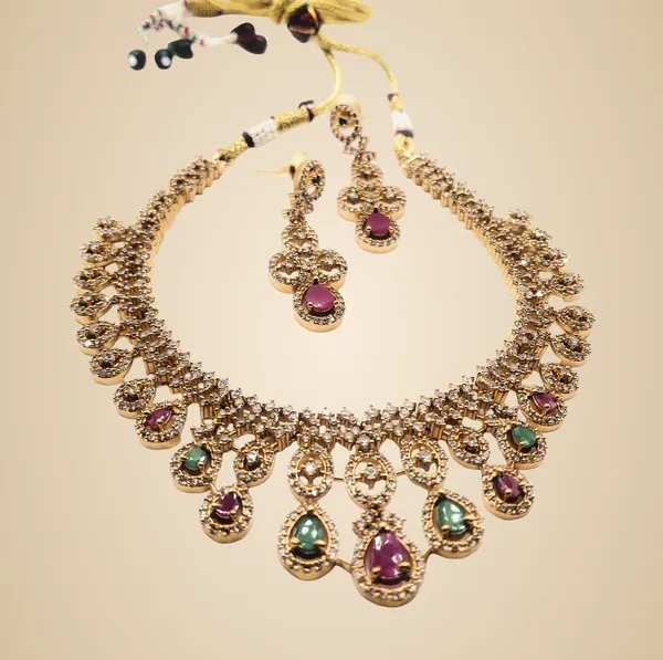 Red_And_Green_Alloy_And_Gold_Plated_And_Artificial_Stones_Premium_Jewellery_Set_For_Women