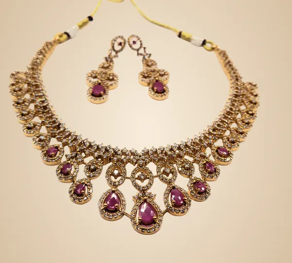 Red_Alloy_And_Gold_Plated_And_Artificial_Stones_Premium_Jewellery_Set_For_Women