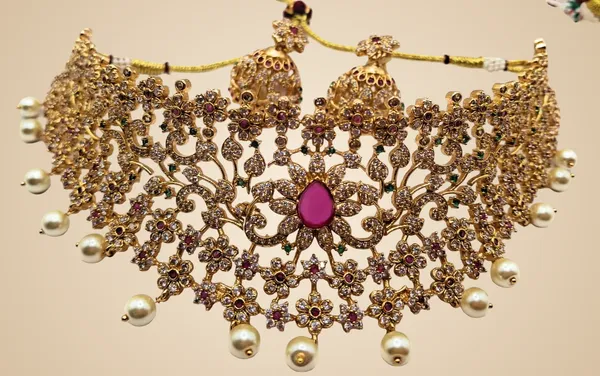 Gold_Polished_Alloy_And_Gold_Plated_And_Artificial_Stones_Premium_Bridal_Jewellery_Set_For_Women