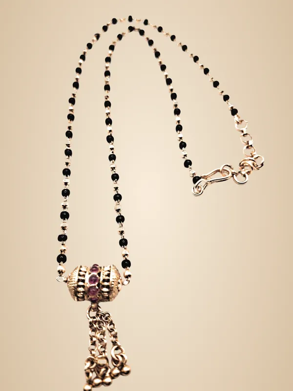 Red_And_Green_Alloy_And_Gold_Plated_And_Black_Beads_Premium_Mangalsutra_For_Women