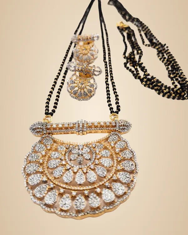 Gold_Polished_Alloy_And_Gold_Plated_And_Kundan_And_Artificial_Stones_And_Black_Beads_Premium_Mangalsutra_Set_For_Women