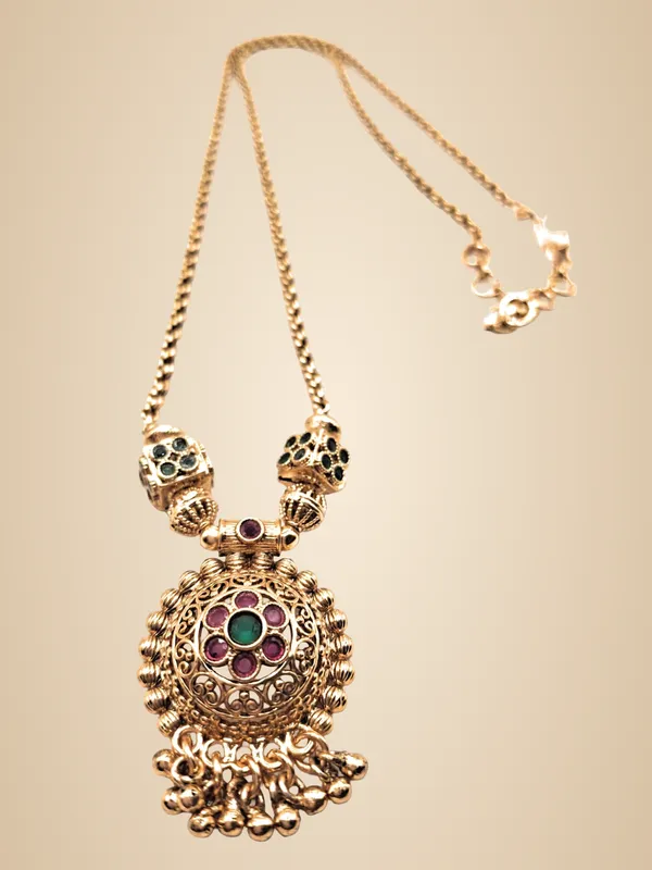 Gold_Alloy_And_Gold_Plated_And_Artificial_Stones_Premium_Pendant_Set_For_Women