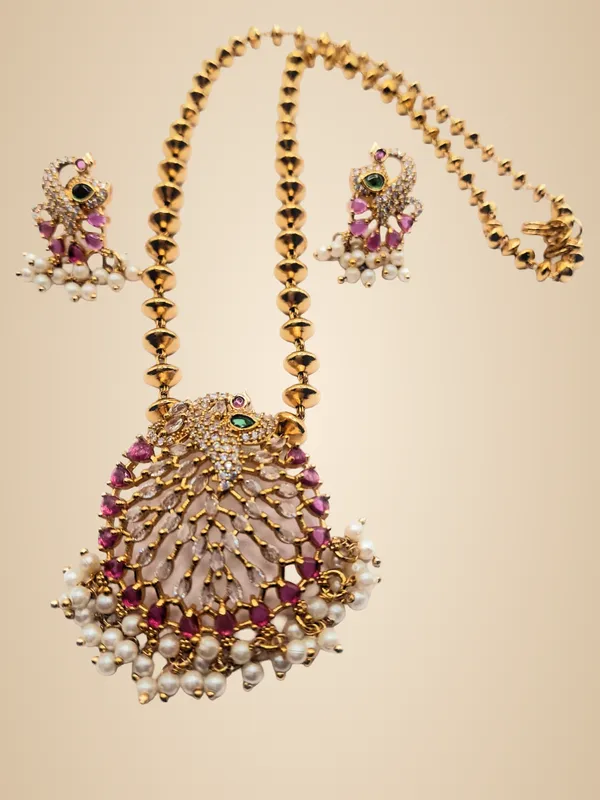 White_And_Red_And_Green_And_Pearl_Alloy_And_Gold_Plated_And_Artificial_Stones_Premium_Pendant_Set_For_Women