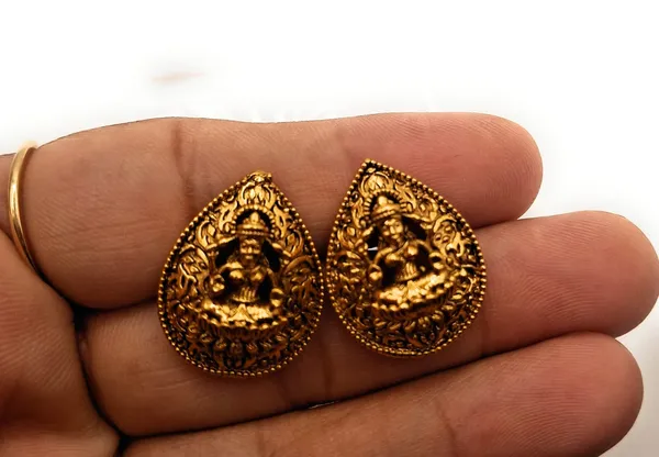 Gold_Alloy_And_Gold_Plated_And_Temple_Design_Premium_Temple_Earrings_For_Women