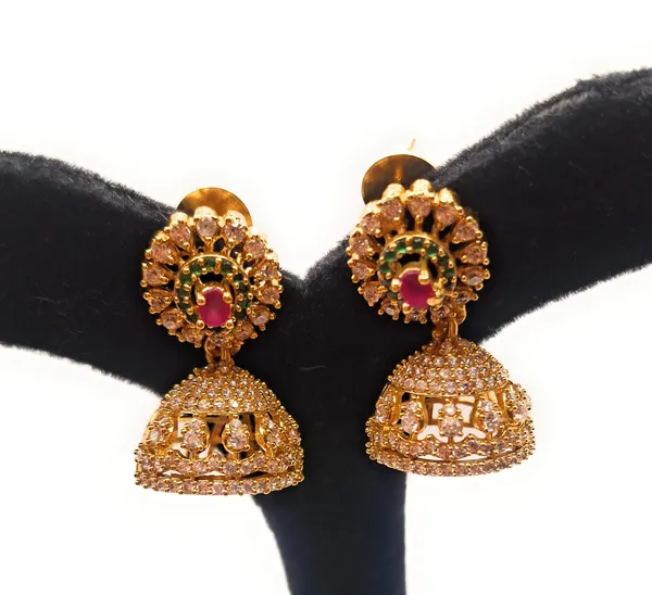 White_Alloy_And_Gold_Plated_And_American_Diamond_Premium_Stud_Earrings_For_Women