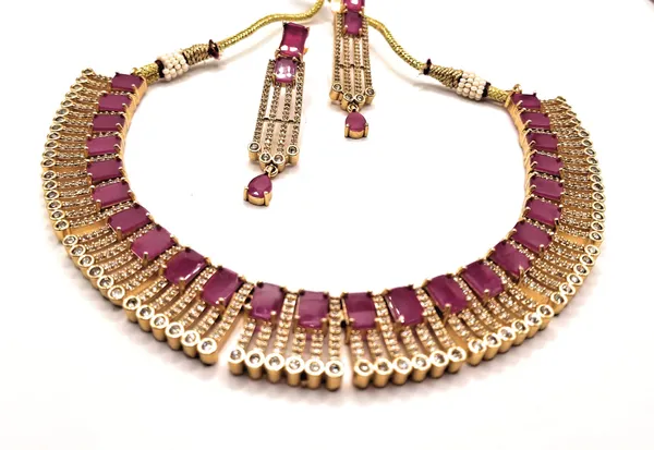 Red_Alloy_And_Gold_Plated_And_Artificial_Stones_Premium_Jewellery_Set_For_Women