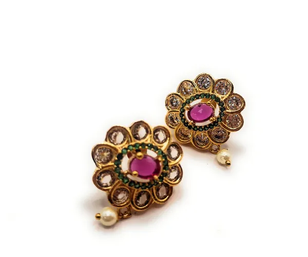 Red_And_Green_And_White_Alloy_And_Gold_Plated_Premium_Stud_Earrings_For_Women