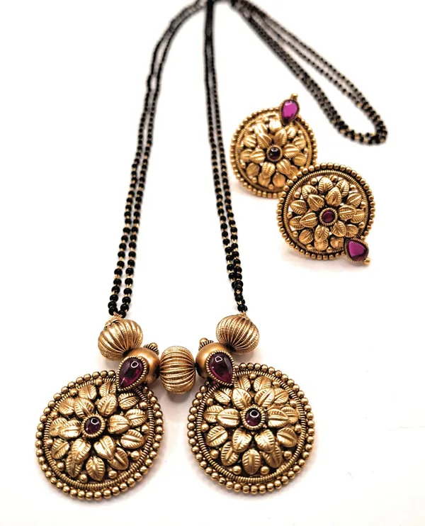 Gold_Polished_Alloy_And_Gold_Plated_And_American_Diamond_And_Artificial_Stones_Premium_Mangalsutra_Set_For_Women