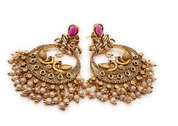 Red_And_Green_And_Pearl_Alloy_And_Gold_Plated_Premium_Chandbali_Earrings_For_Women