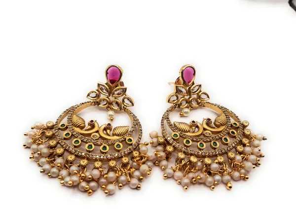 Red_And_Green_And_Pearl_Alloy_And_Gold_Plated_Premium_Chandbali_Earrings_For_Women