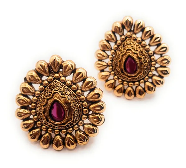 Gold_And_Ruby_Alloy_And_Gold_Plated_And_American_Diamond_Premium_Stud_Earrings_For_Women