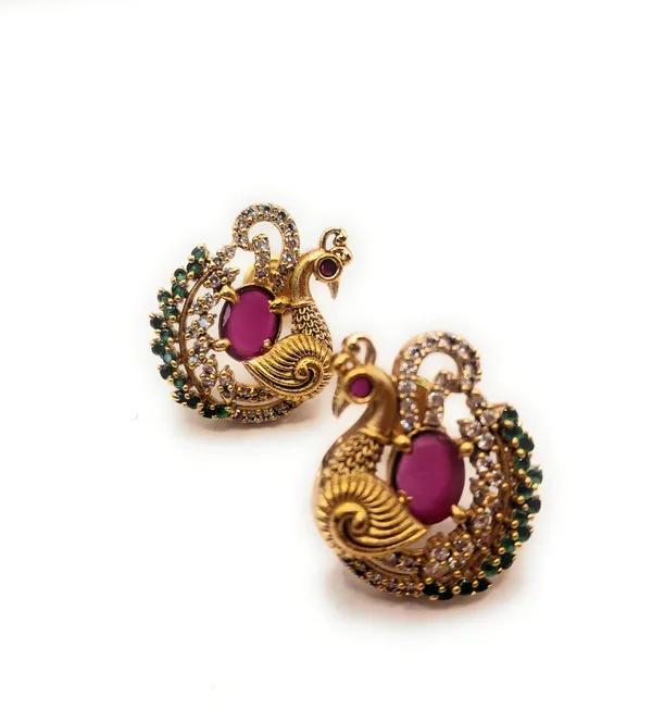 Red_Alloy_And_Gold_Plated_Premium_Stud_Earrings_For_Women