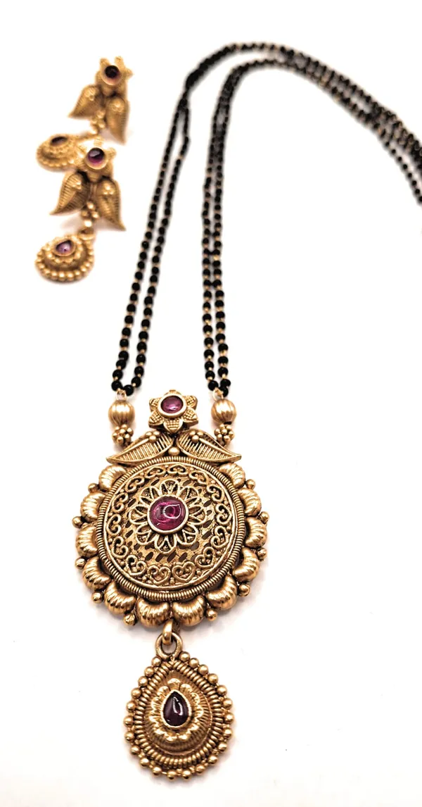 Red_And_Green_Alloy_And_Gold_Plated_And_Black_Beads_Premium_Mangalsutra_Set_For_Women
