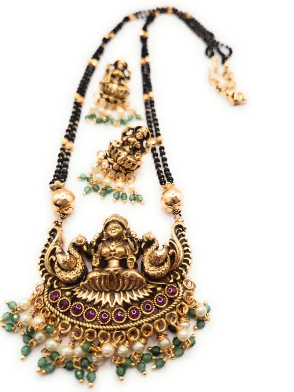 Gold_Polished_Alloy_And_Gold_Plated_And_Artificial_Stones_And_Black_Beads_Premium_Mangalsutra_For_Women