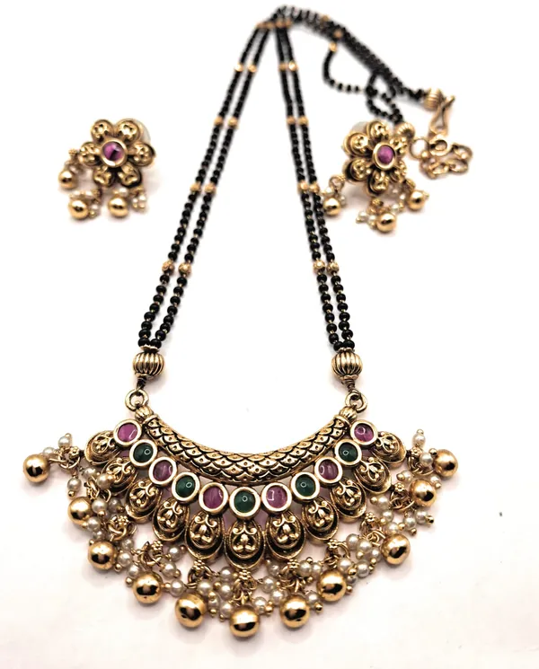 Gold_And_Red_And_Green_Alloy_And_Gold_Plated_And_Artificial_Stones_And_Black_Beads_Premium_Mangalsutra_For_Women