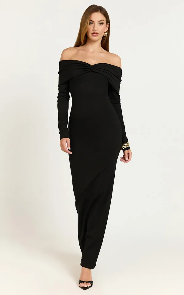 Black_Polyester_Blend_Premium_Dress_For_Women
