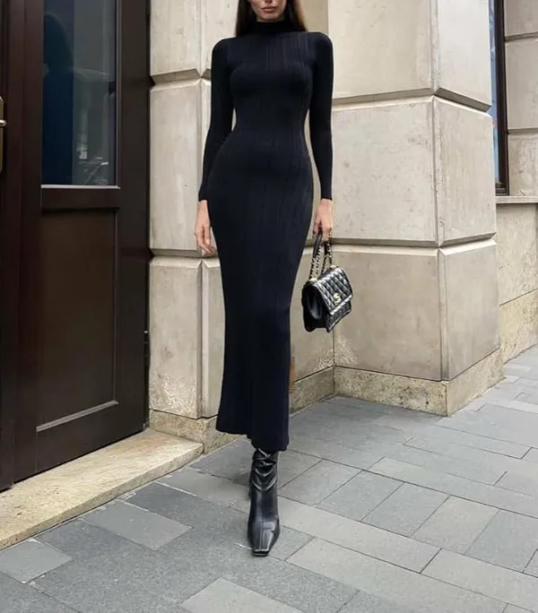 Black_Polyester_Blend_Premium_Maxi_Dress_For_Women