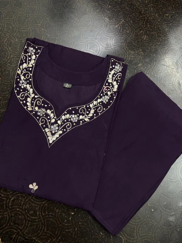 Wine_Cotton_Blend_Premium_Kurta_Set_For_Women