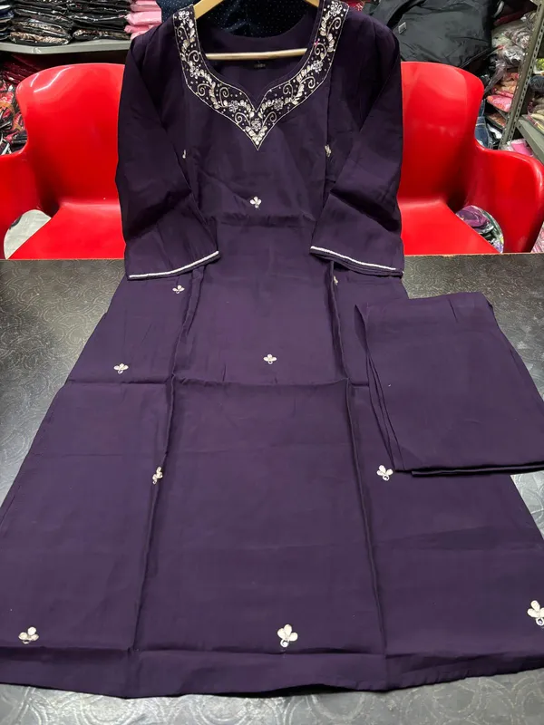 Wine_Cotton_Blend_Premium_Kurta_Set_For_Women