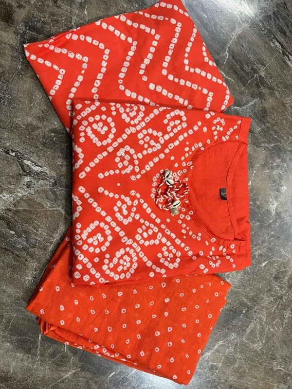 Orange_Cotton_Blend_Premium_Kurta_Set_For_Women
