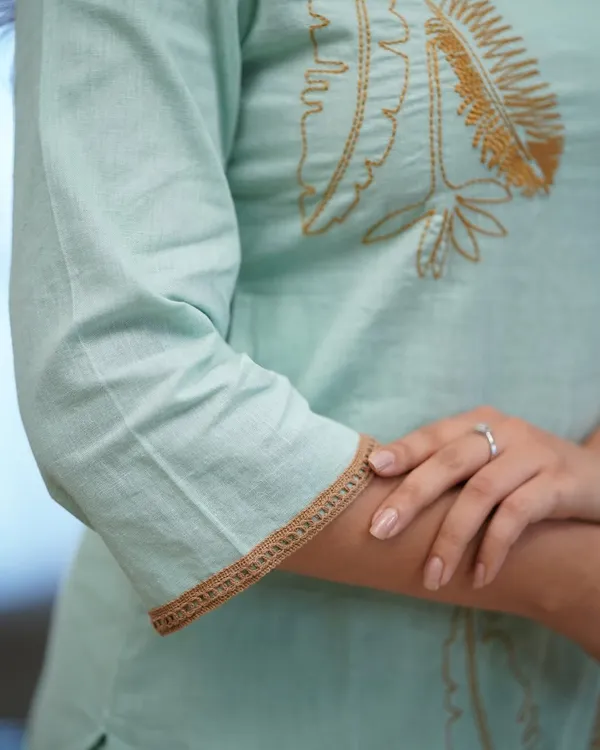 Sky_Blue_Cotton_Blend_Premium_Kurta_Set_For_Women