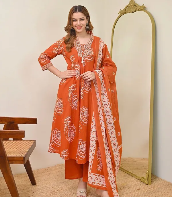 Orange_Cotton_Blend_Premium_Kurta_Set_For_Women