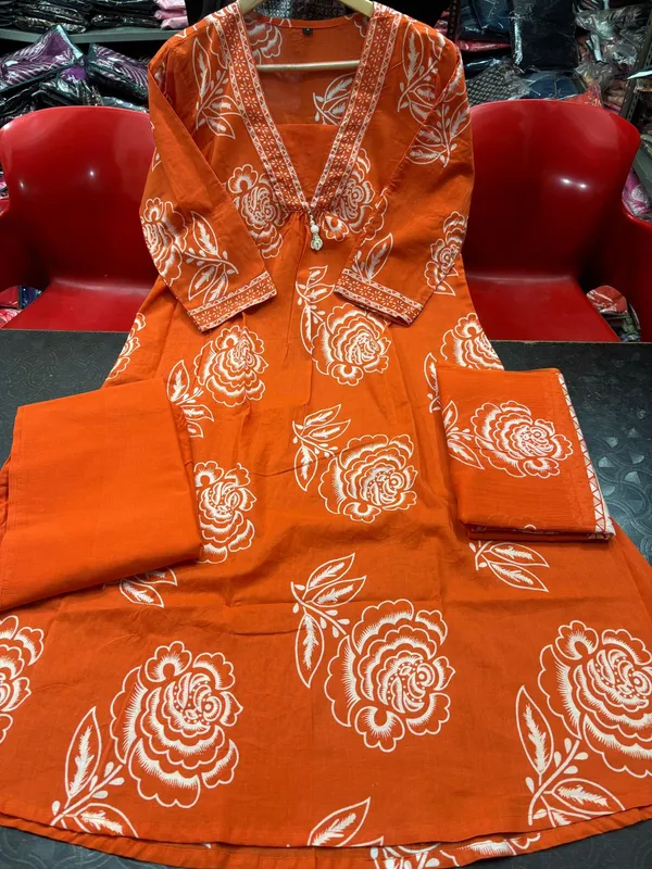 Orange_Cotton_Blend_Premium_Kurta_Set_For_Women