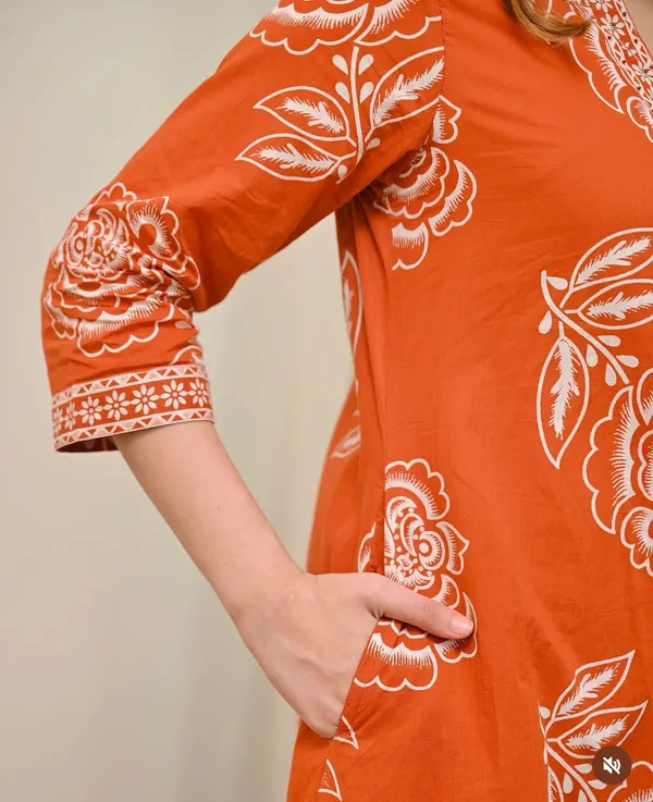 Orange_Cotton_Blend_Premium_Kurta_Set_For_Women