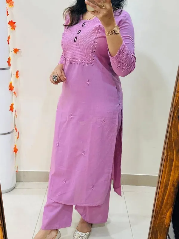 Lavender_Cotton_Blend_Premium_Kurta_Set_For_Women