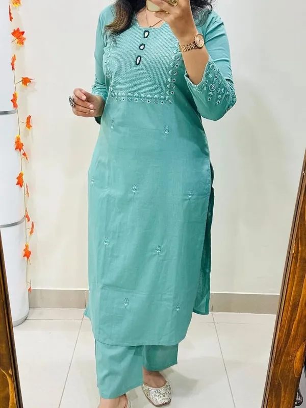 Mint_Green_Cotton_Blend_Premium_Kurta_Set_For_Women