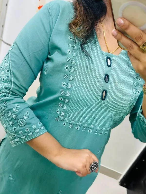Mint_Green_Cotton_Blend_Premium_Kurta_Set_For_Women
