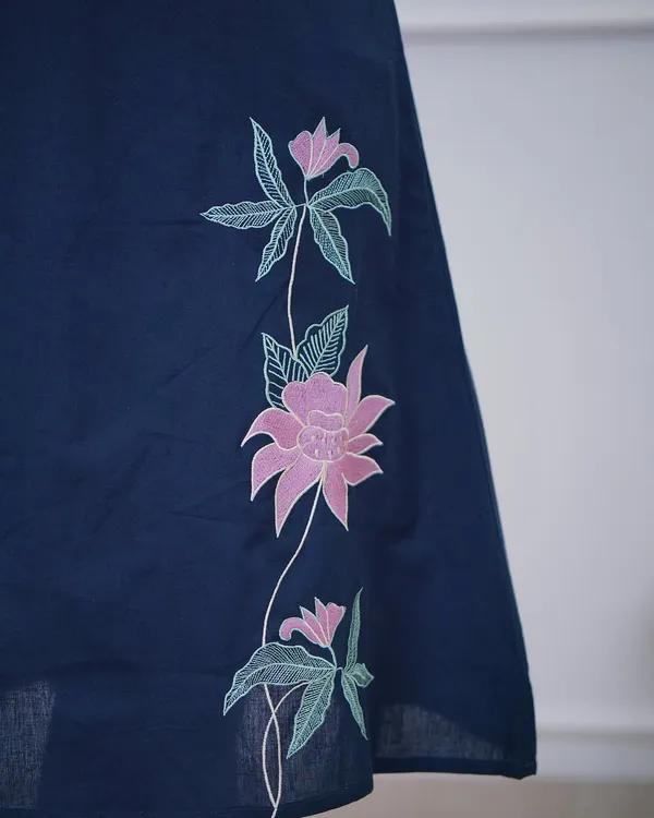 Navy_Blue_Cotton_Blend_Premium_Kurta_Set_For_Women