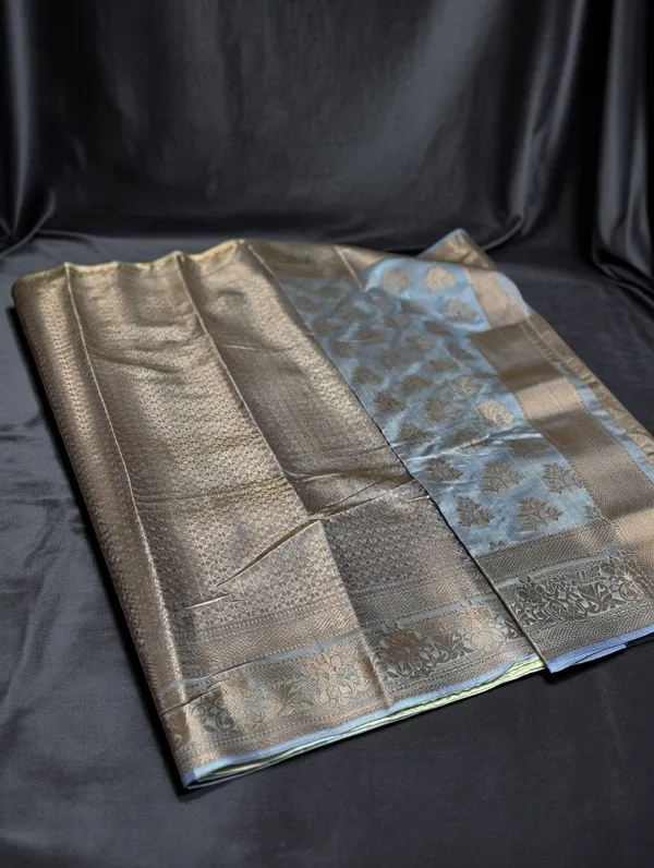 Grey_Silk_Viskos_Tree_Boota_Saree_For_Women