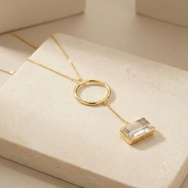 Transparent_Clear_Quartz_Crystal_Gold_Plated_Birthstone_For_April_Born_Individuals