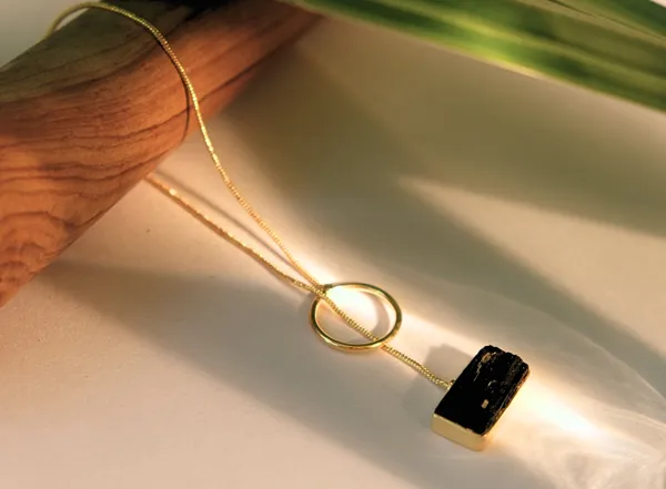Black_Tourmaline_Crystal_Gold_Plated_Birthstone_For_October_Born_Individuals