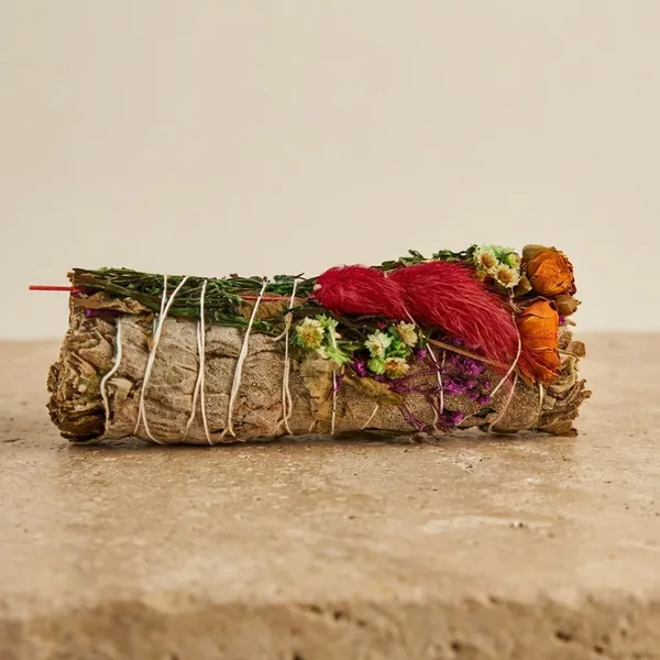 Multicolor_Sama_Natural_White_Sage_With_Leaves_&_Flowers_Dried