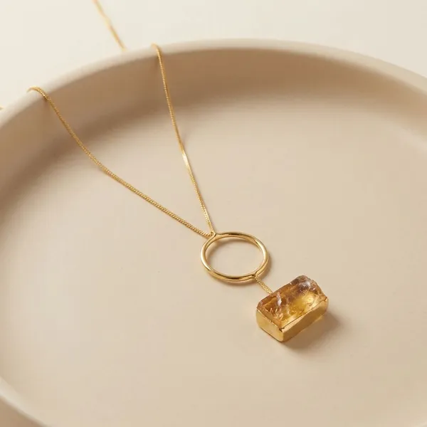Pale_Yellow_To_Honey_Orange_Citrine_Crystal_Gold_Plated_Birthstone_For_November_Born_Individuals